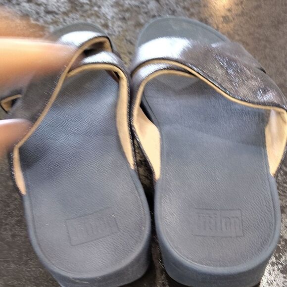 Fitflop Black Sandals Minimalist Design - Picture 4 of 6